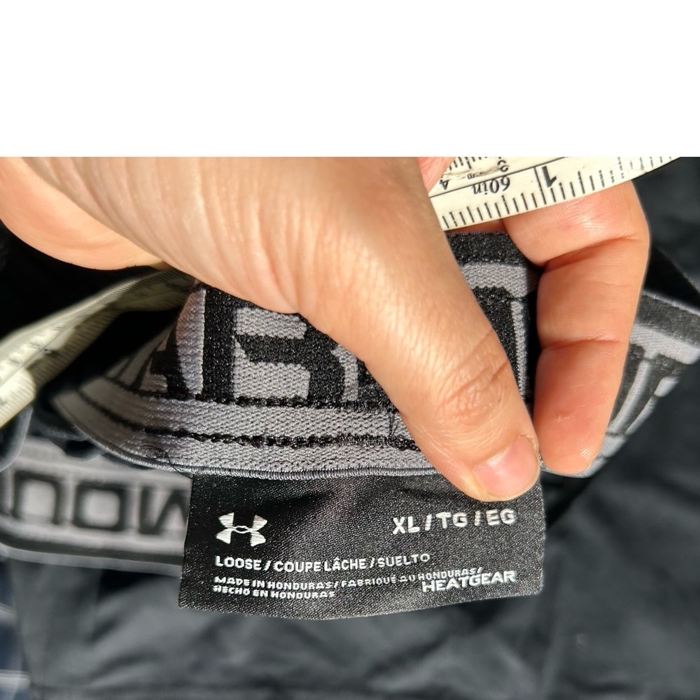 Under Armour HeatGear Mens XL Black Loose Fit Athletic Training Shorts Pockets - Picture 7 of 7